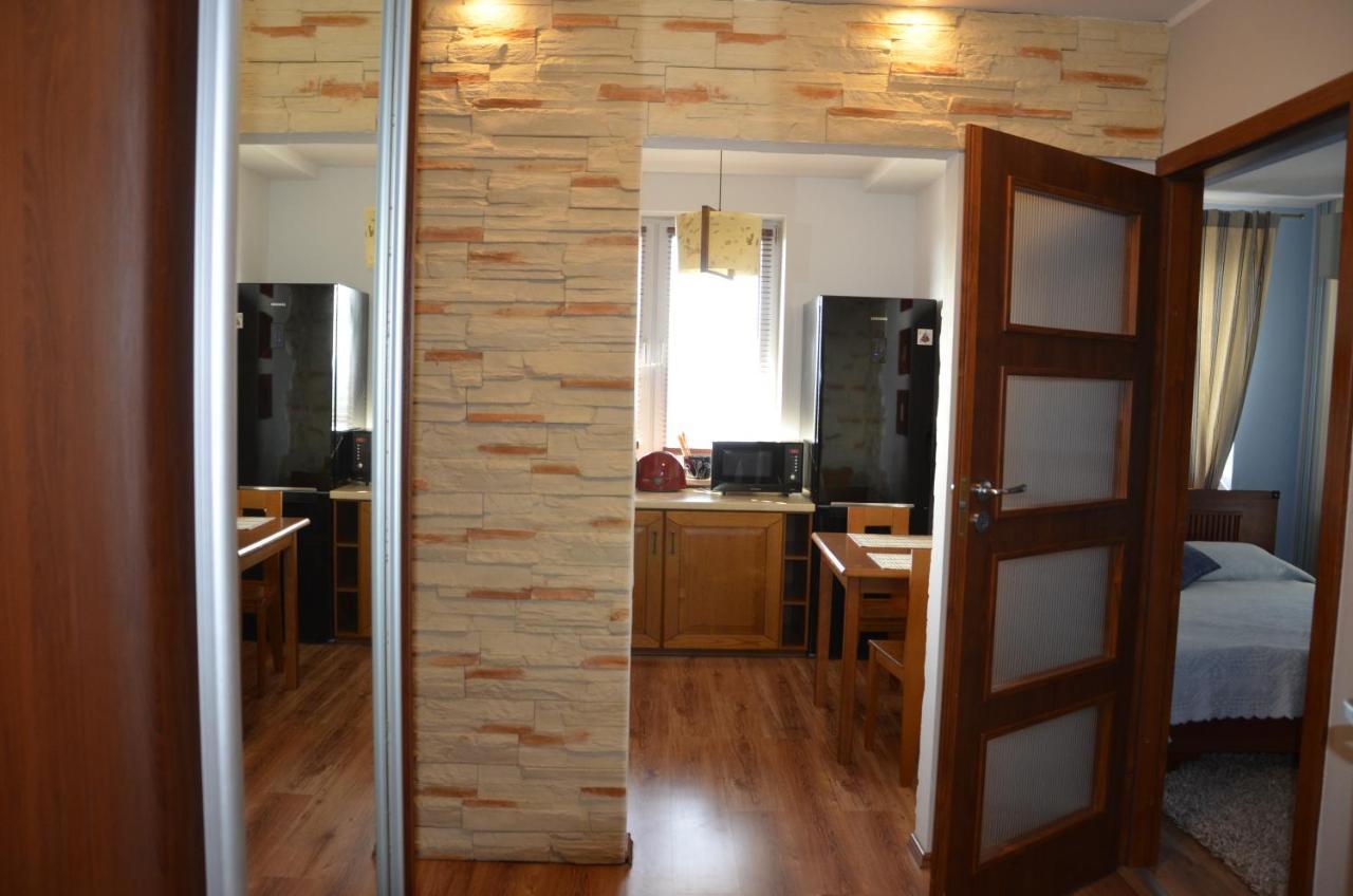 Bm Apartament - Z Miejscem Parkingowym Apartamento Lublin Exterior foto